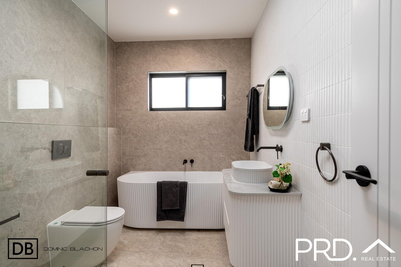 22a Sandra Avenue PANANIA 12