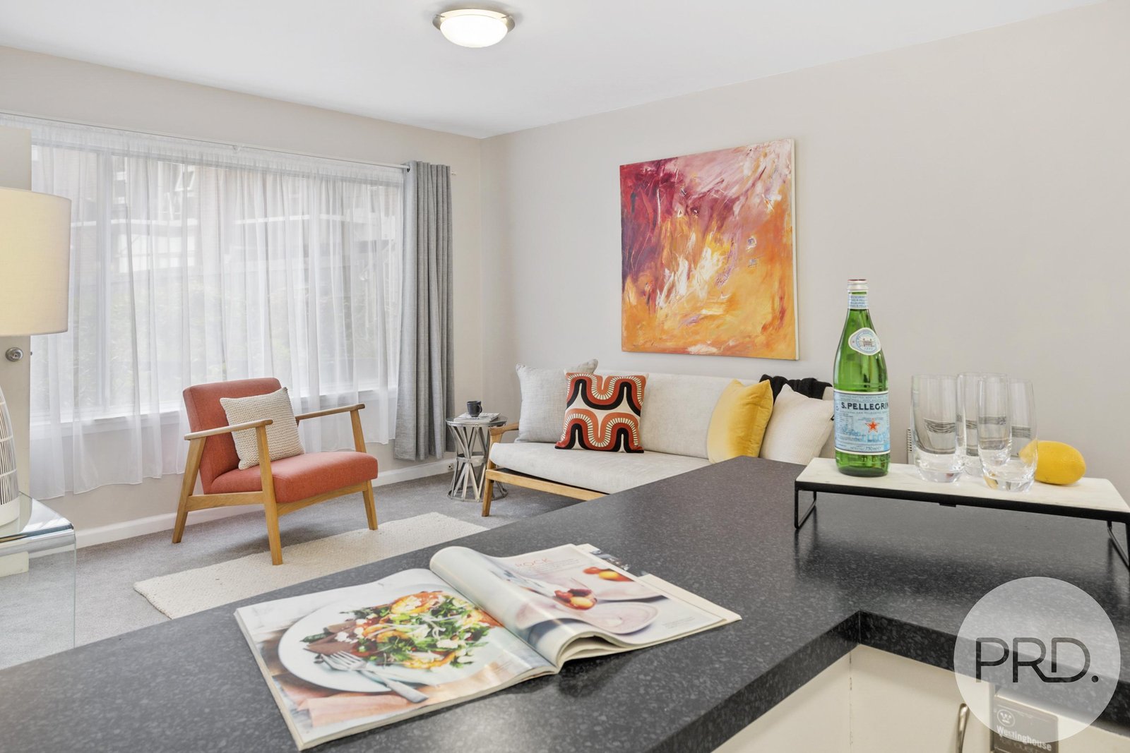 2/2a Sayer Crescent SANDY BAY 9