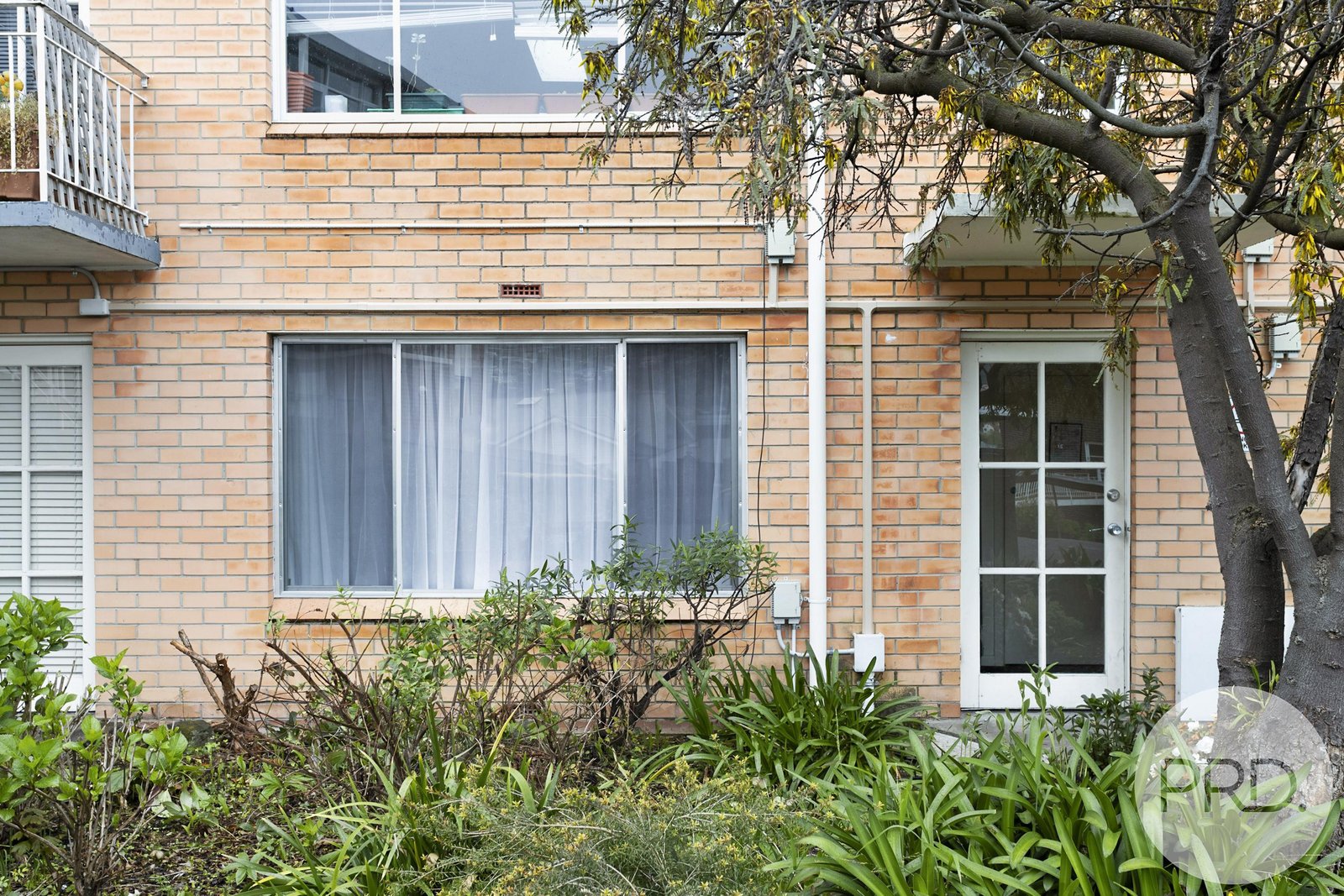 2/2a Sayer Crescent SANDY BAY 18