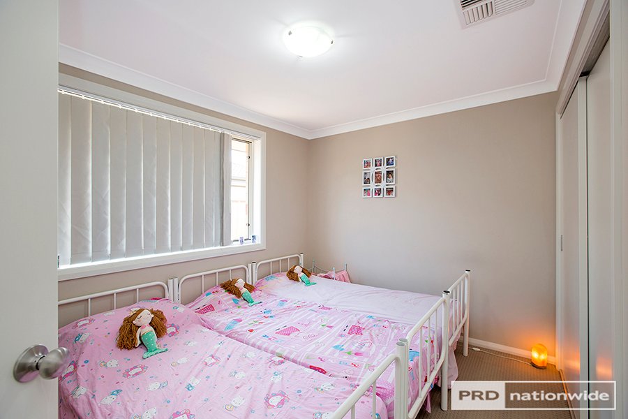 22A Tulipwood Crescent TAMWORTH 6