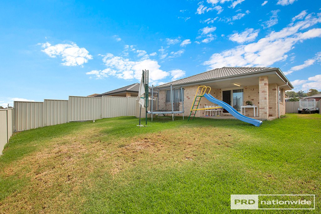 22A Tulipwood Crescent TAMWORTH 10