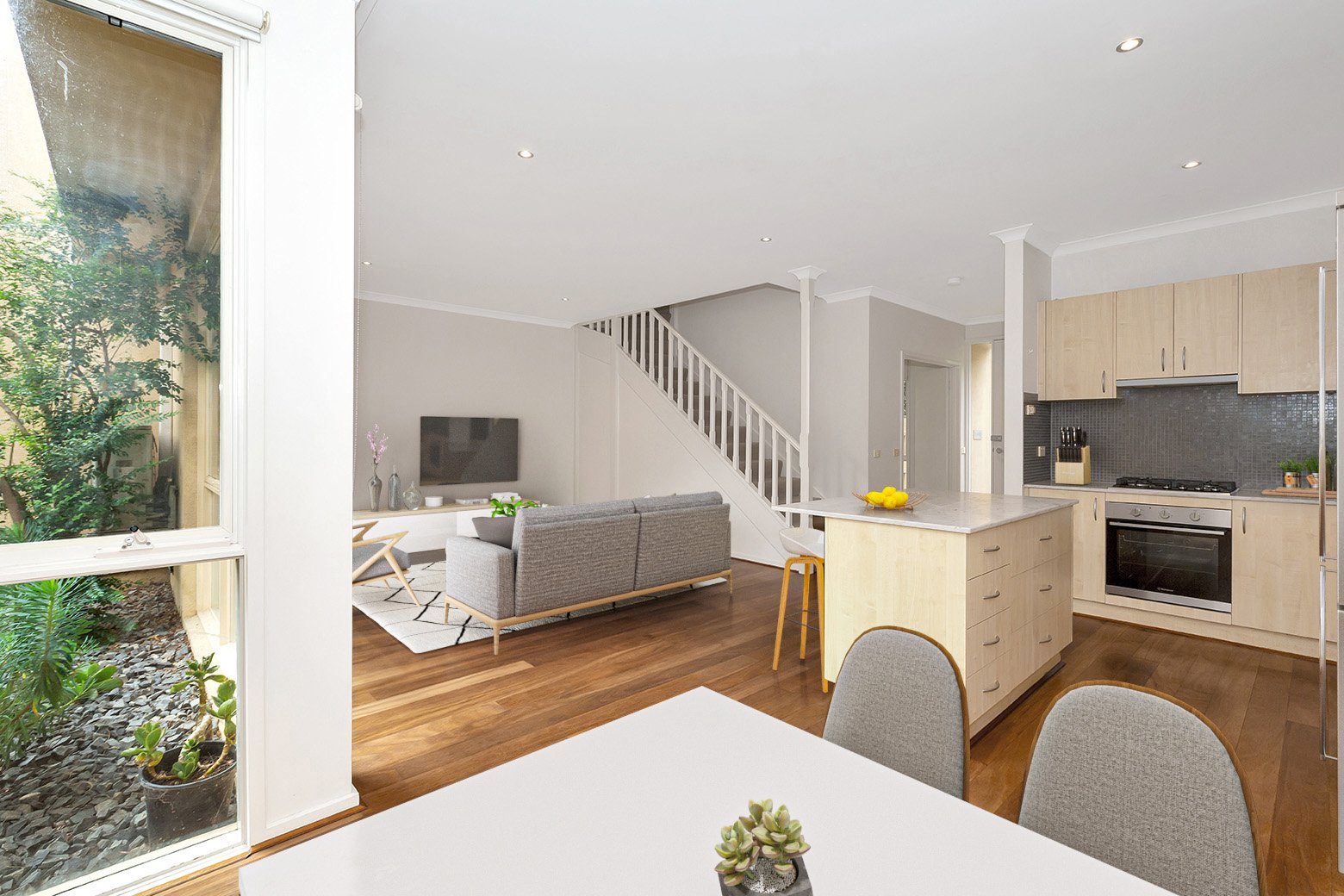 Real Estate and Property in 2/2a Vautier Street, Elwood, VIC