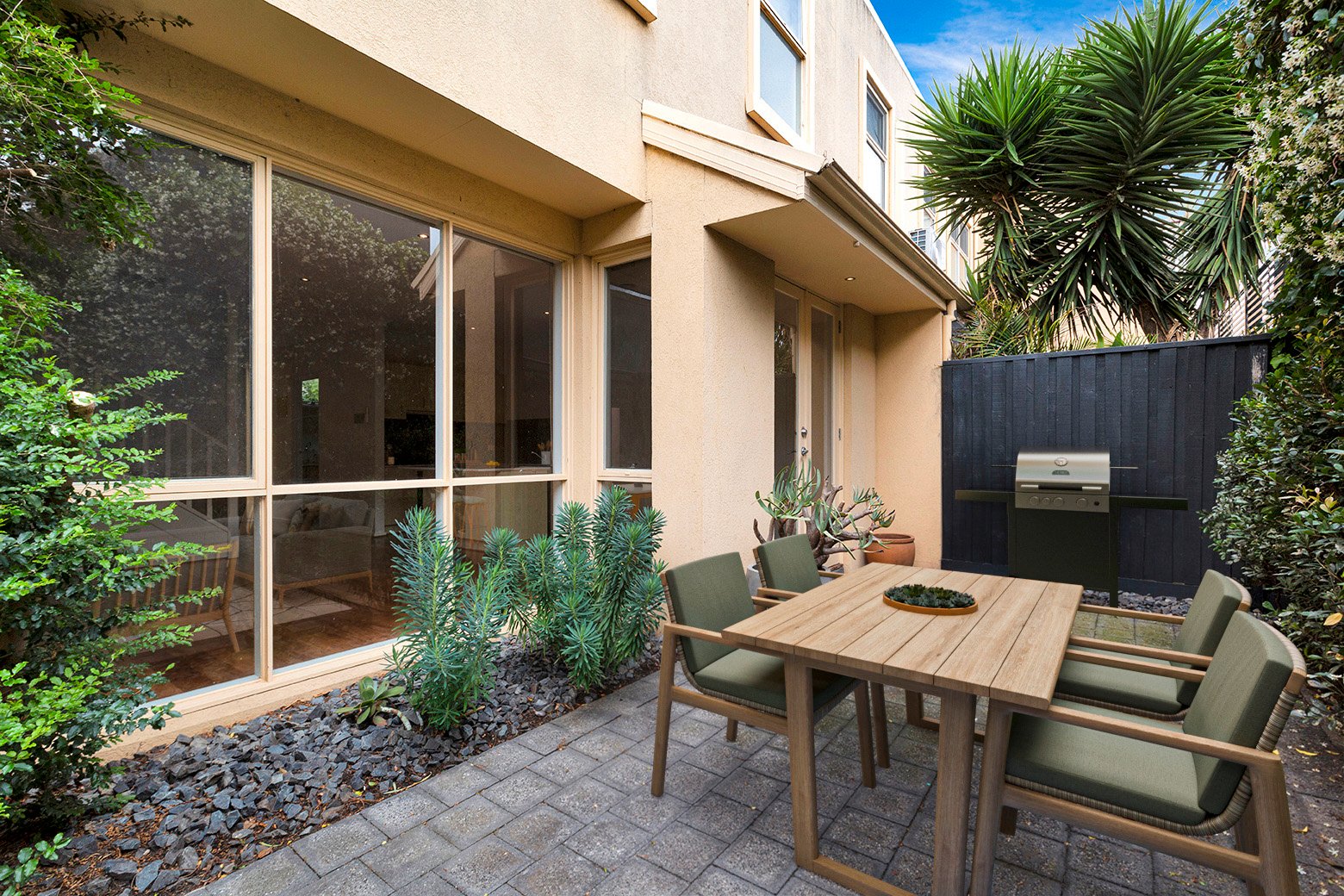 Real Estate and Property in 2/2a Vautier Street, Elwood, VIC