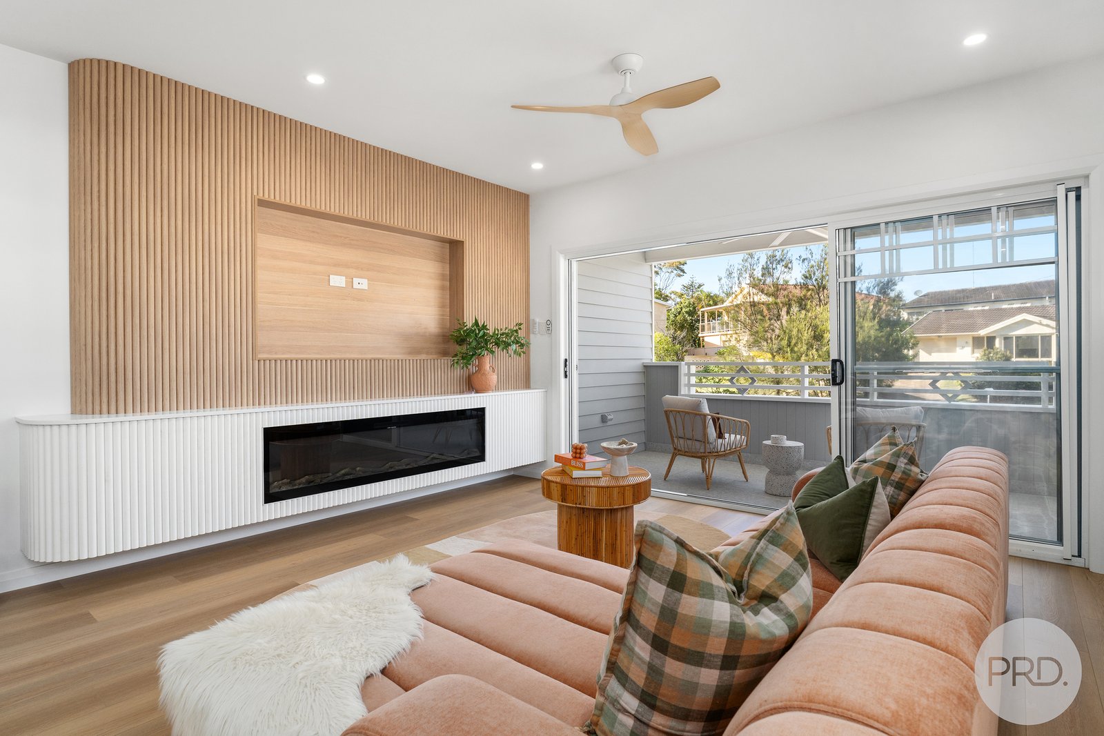 2/2B Bagnall Avenue SOLDIERS POINT 8