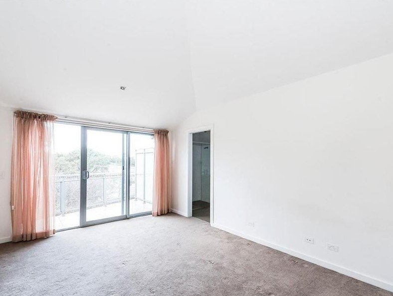 Gallery: 22B Grandview Avenue