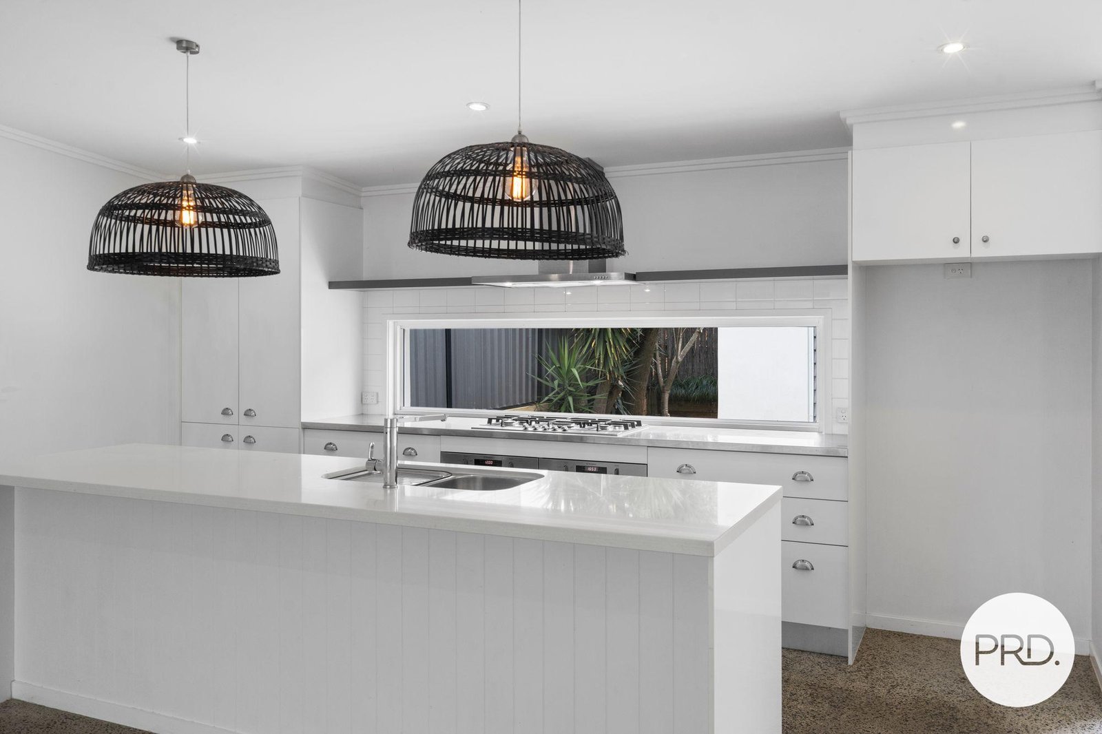 22B NORTH Street REDLAND BAY 24