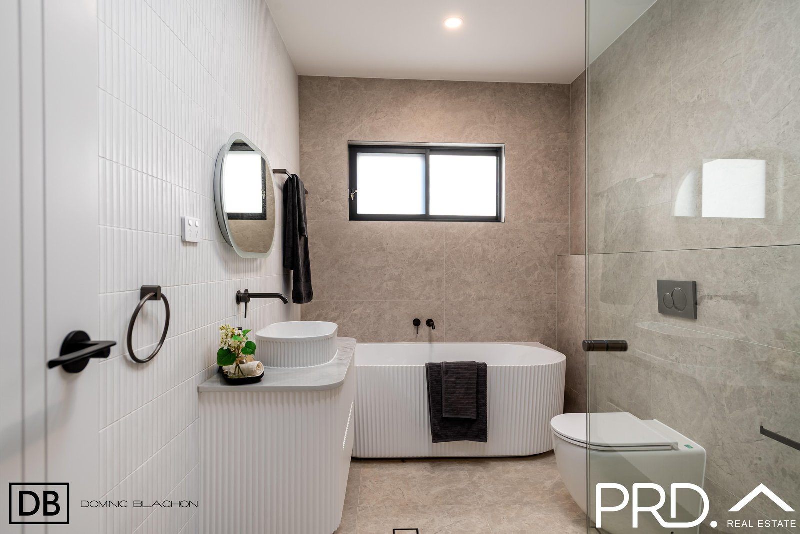 22b Sandra Avenue PANANIA 8