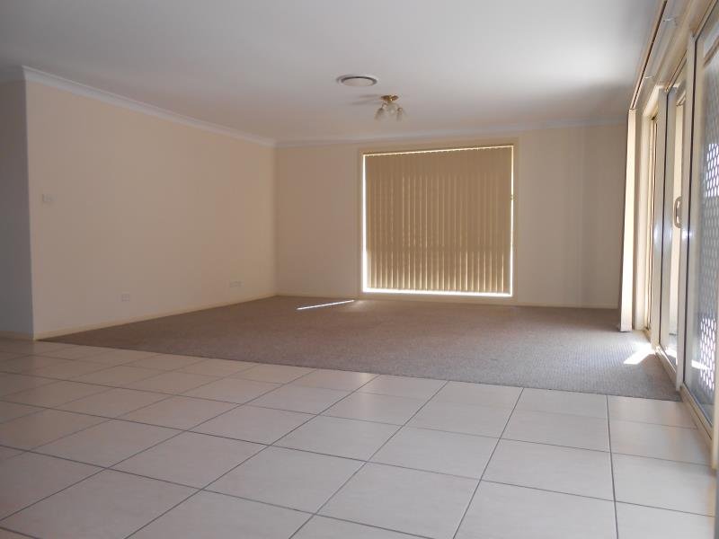 22C Piper Street TAMWORTH 4