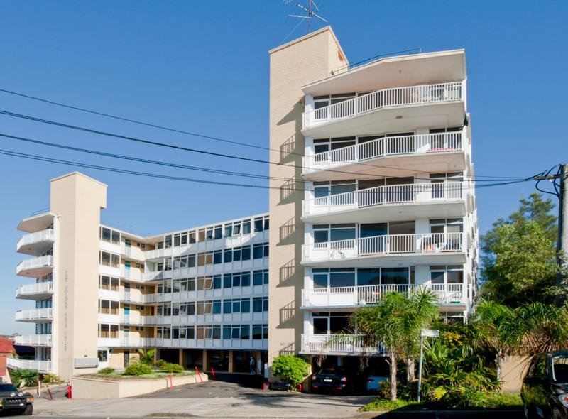 22c/16-20 Hereward Street MAROUBRA 4