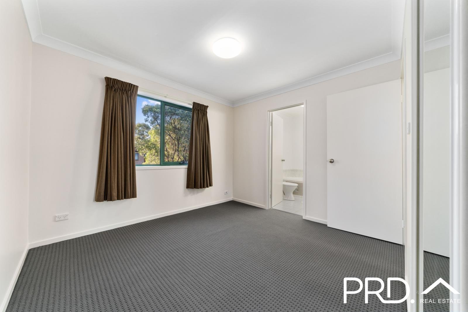 23 / 169 Horsley Road PANANIA 4