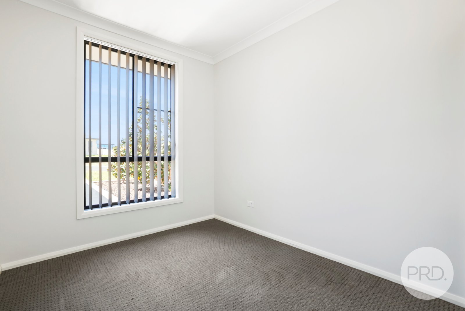 23 & 23a Kaputar Close TAMWORTH 15