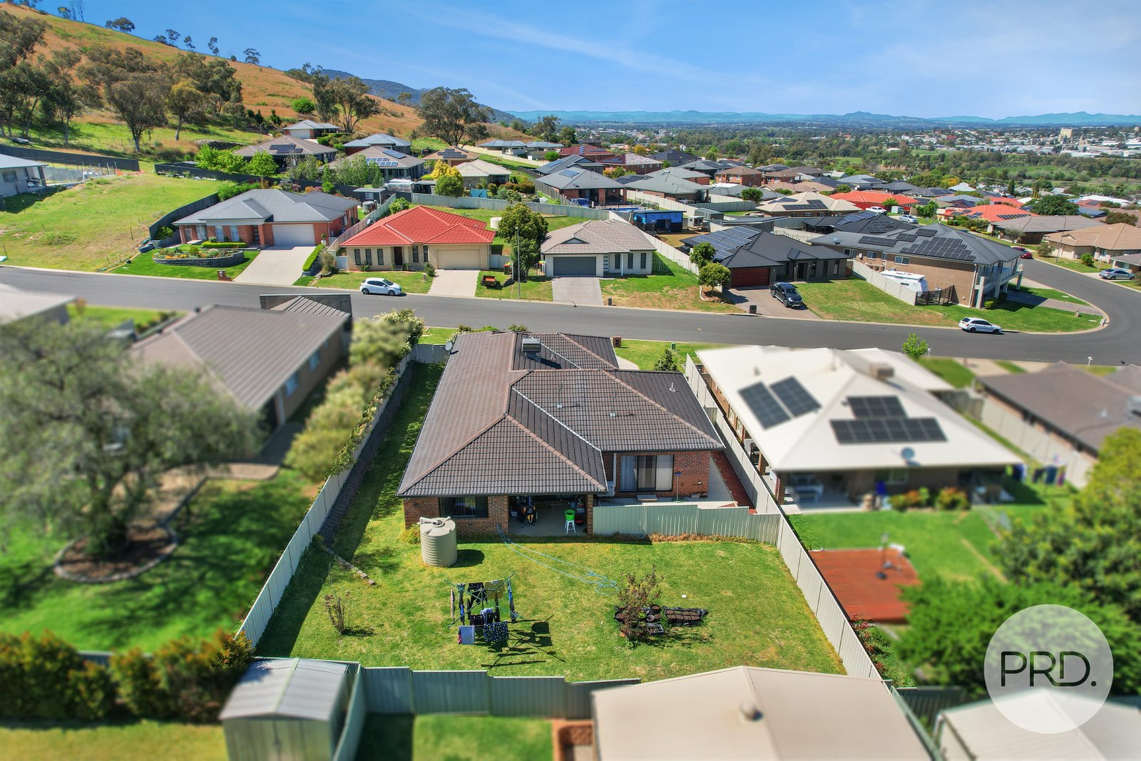 23 & 23a Kaputar Close TAMWORTH 19