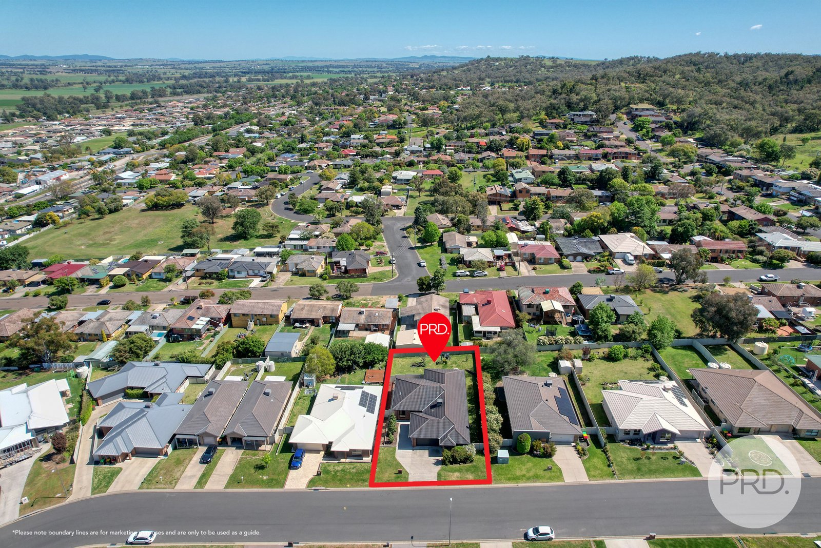 23 & 23a Kaputar Close TAMWORTH 22