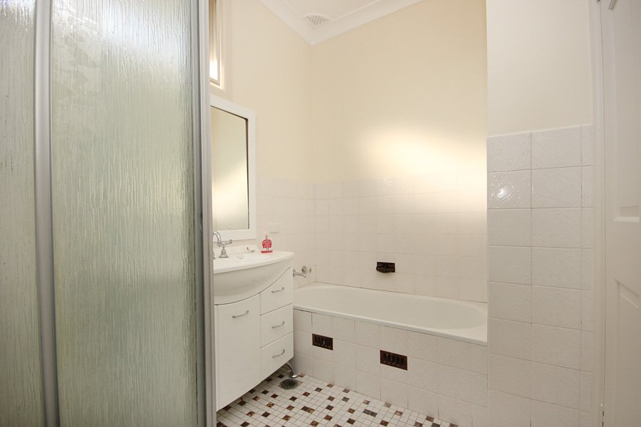 23-25 Fontainebleau Street SANS SOUCI 4