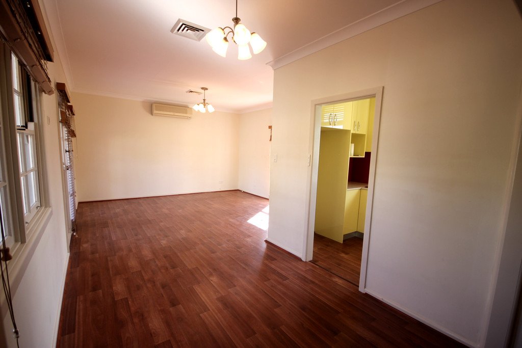 23-25 Fontainebleau Street SANS SOUCI 4