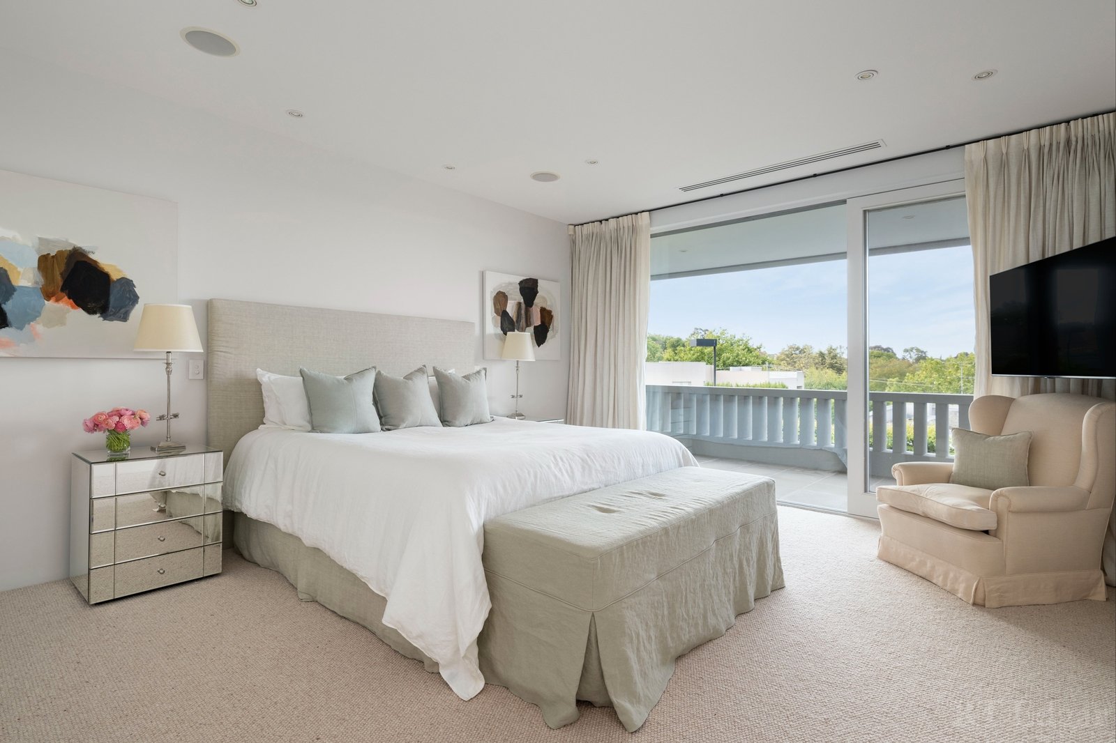 Real Estate and Property in 23-25 Mountview Road, Malvern, VIC