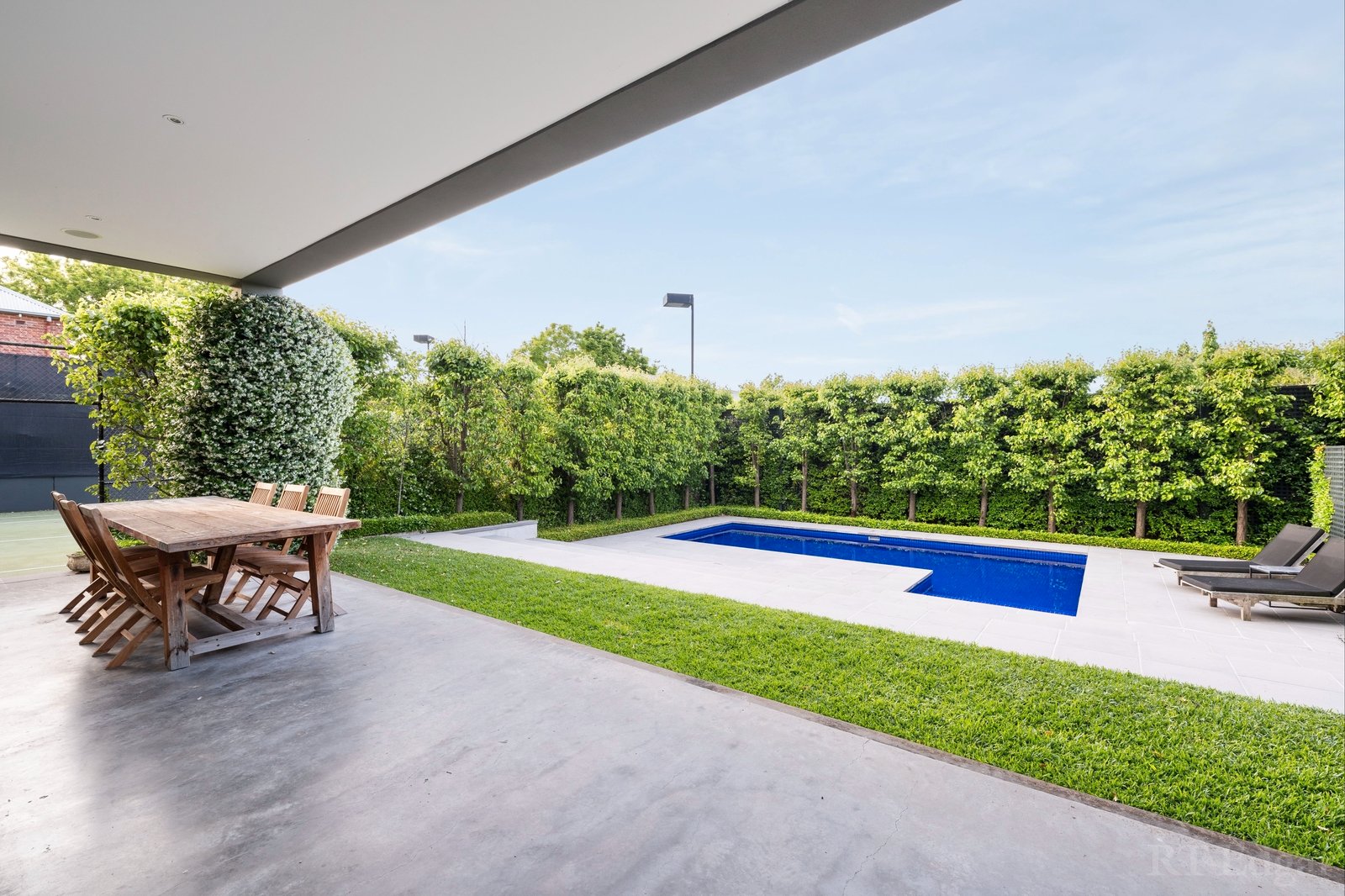 Real Estate and Property in 23-25 Mountview Road, Malvern, VIC