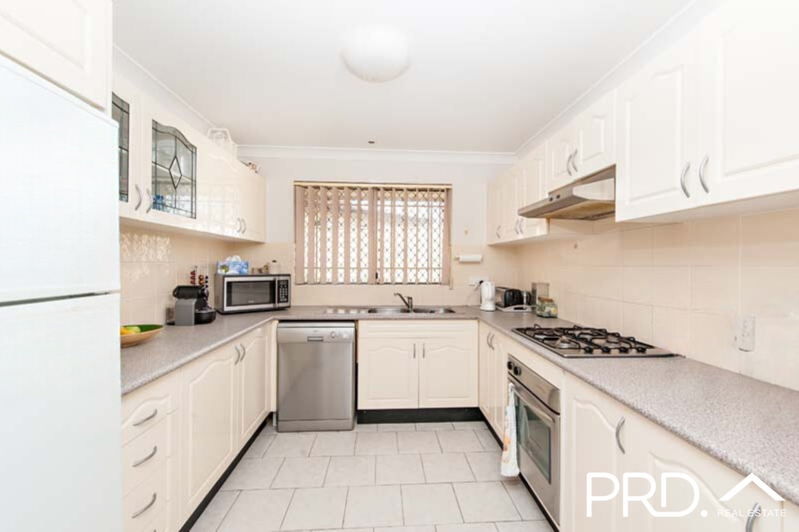 23 / 57 Bellevue Avenue GEORGES HALL 3