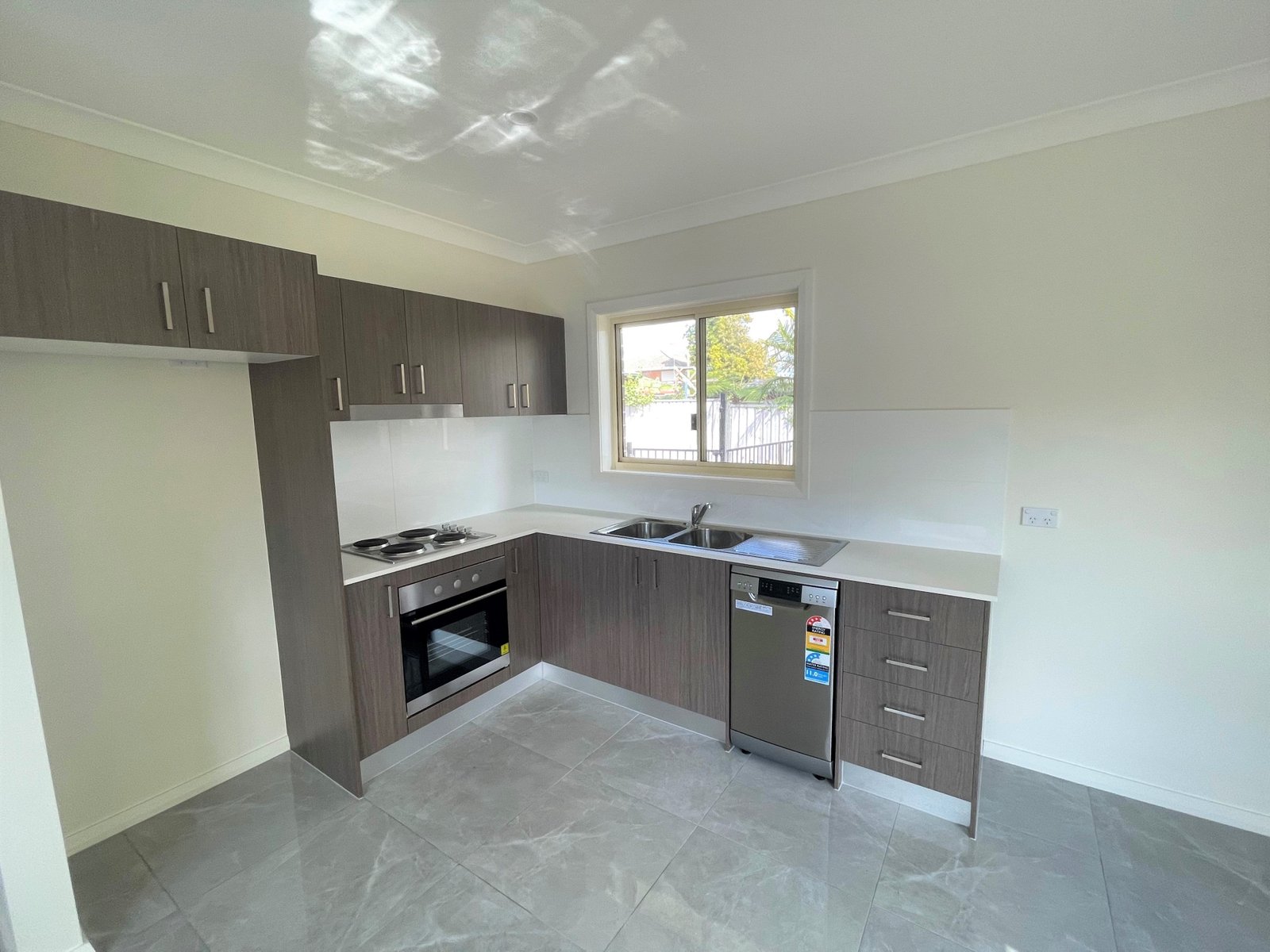 23 A Blue Gum Avenue INGLEBURN 2