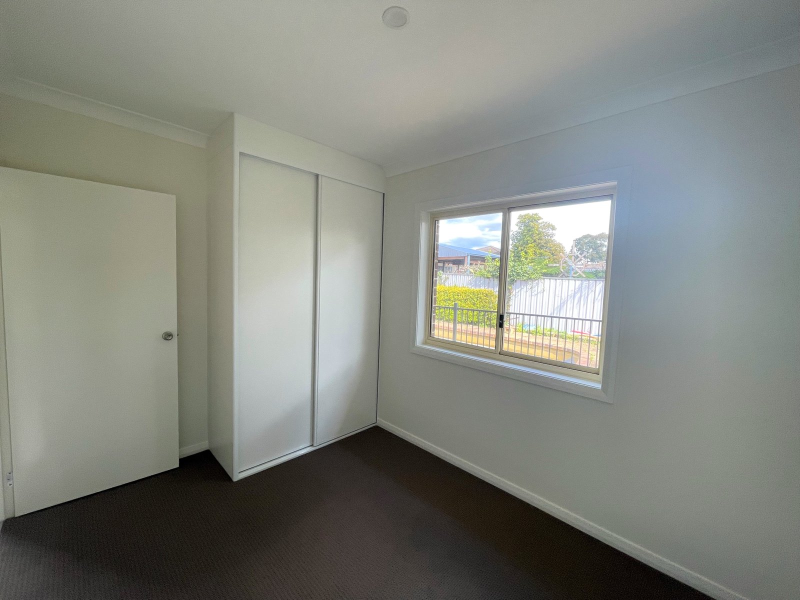 23 A Blue Gum Avenue INGLEBURN 7