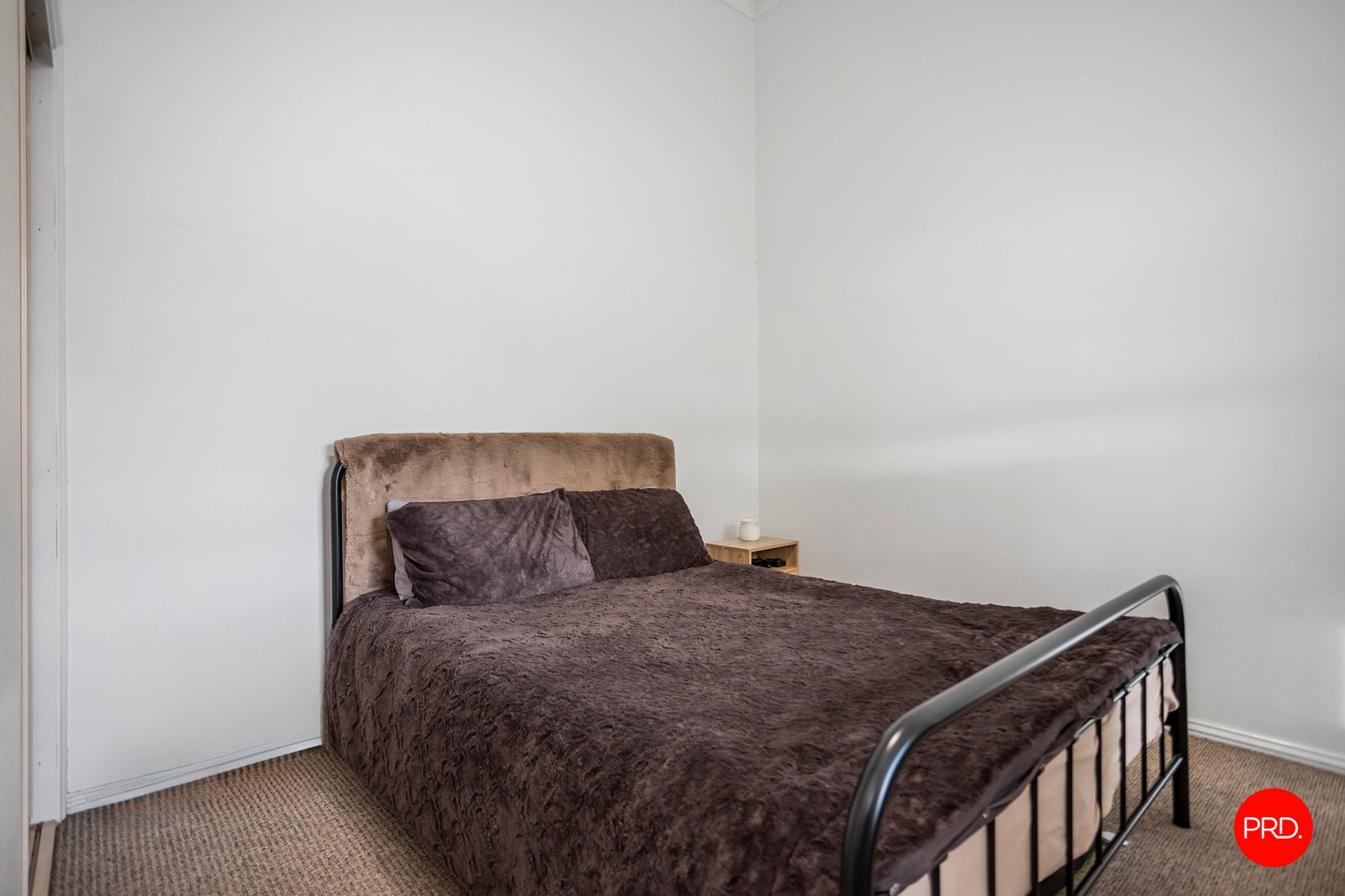 23 Adam Street QUARRY HILL 9