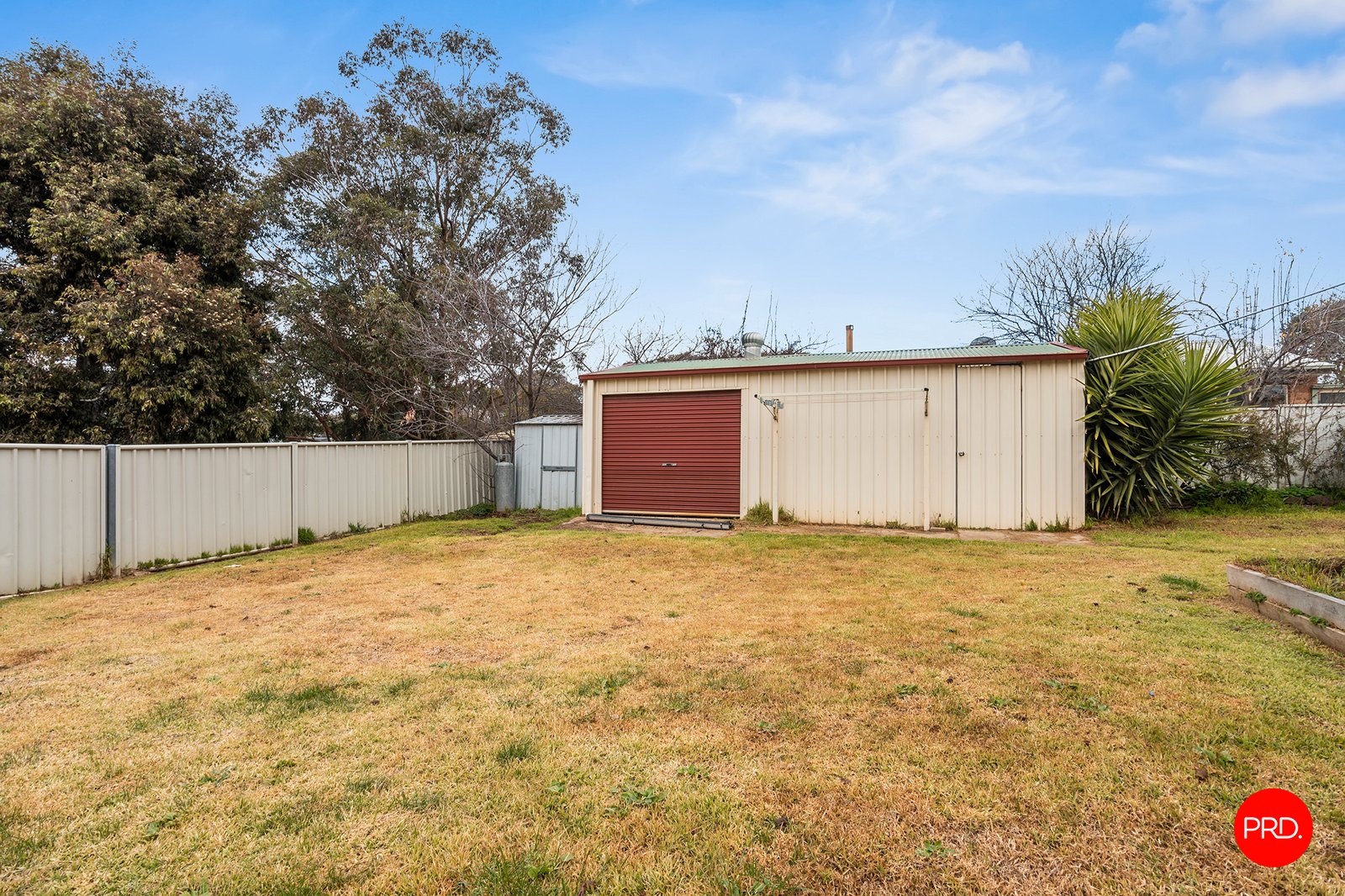 23 Adam Street QUARRY HILL 14