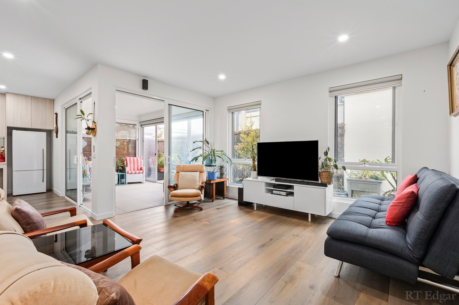 Real Estate and Property in 23 Airlie Avenue, Point Lonsdale, VIC