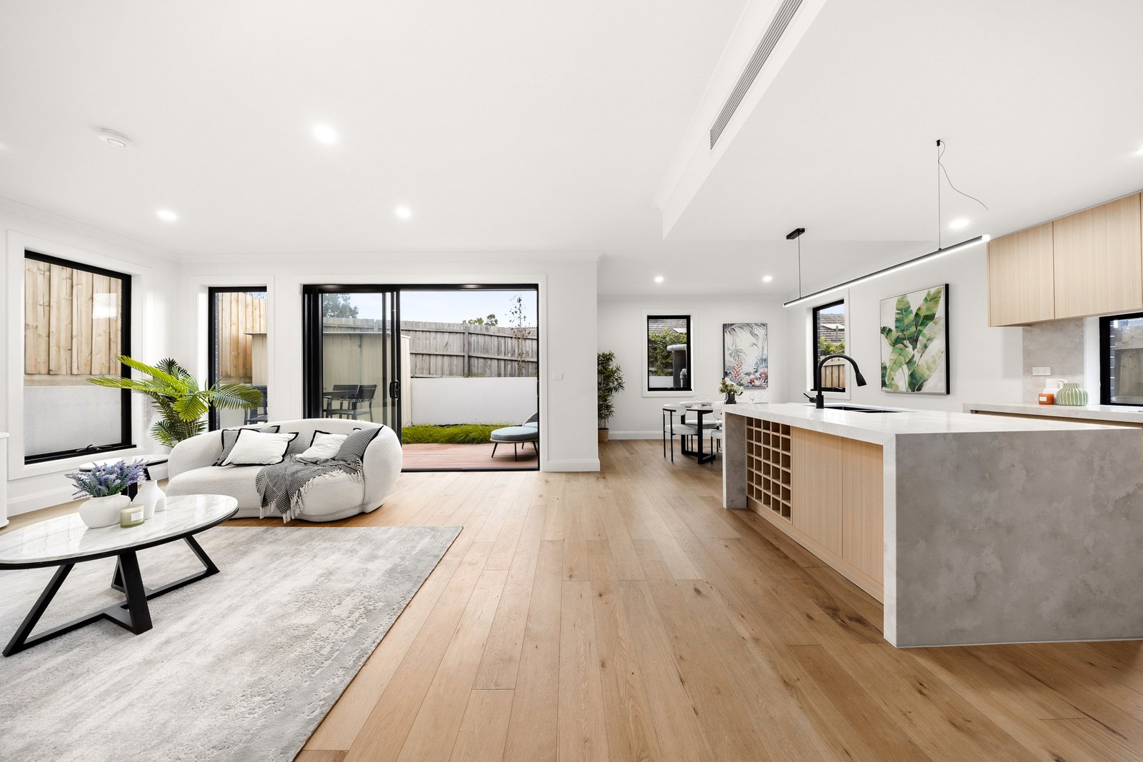 Gallery: 2/3 Aldinga Street