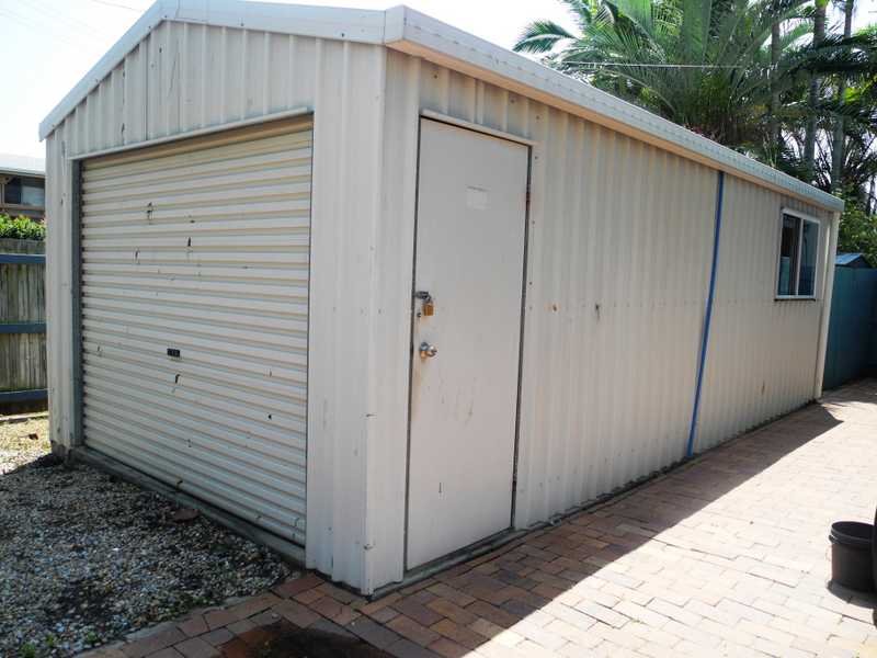 23 Alexander Street BOYNE ISLAND 4