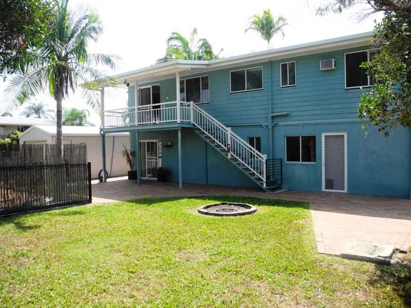 23 Alexander Street BOYNE ISLAND 22