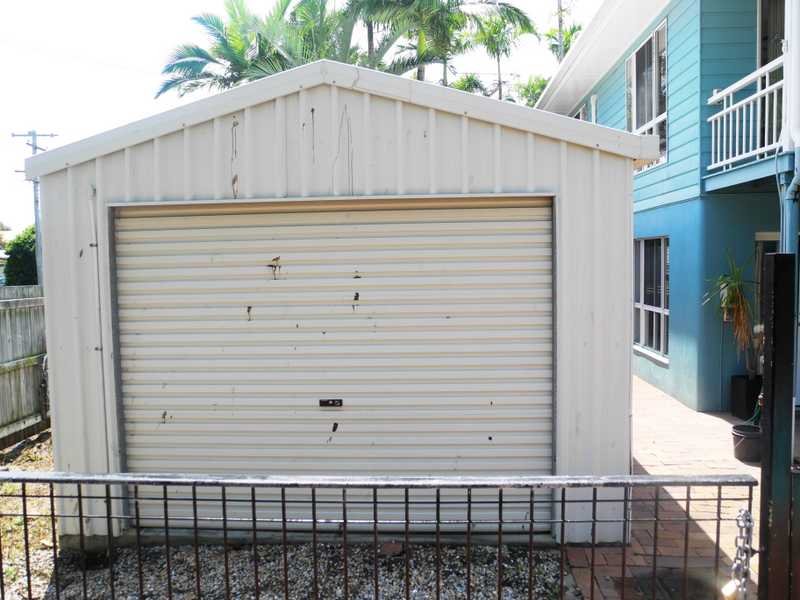 23 Alexander Street BOYNE ISLAND 24