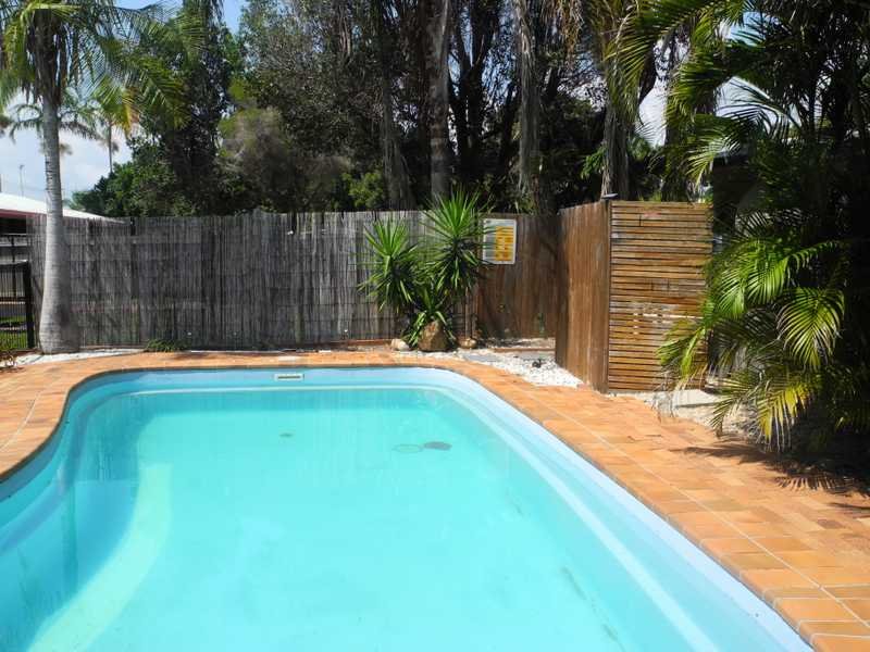 23 Alexander Street BOYNE ISLAND 25