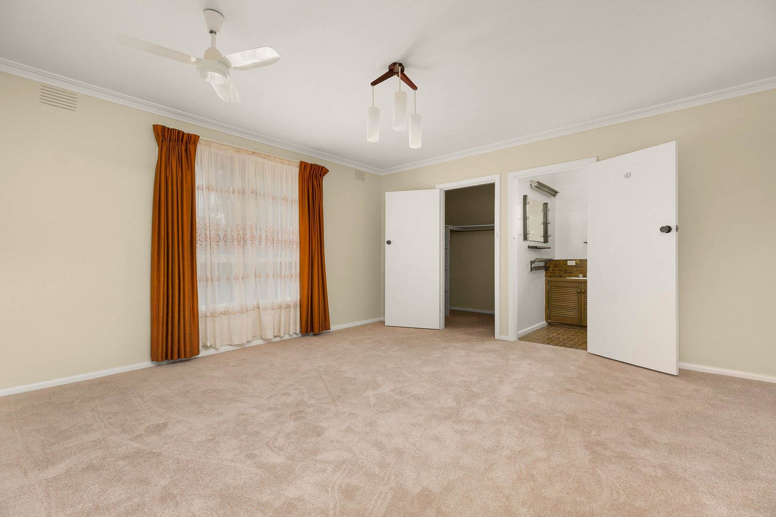 Real Estate and Property in 23 Alfreda Avenue, Bulleen, VIC