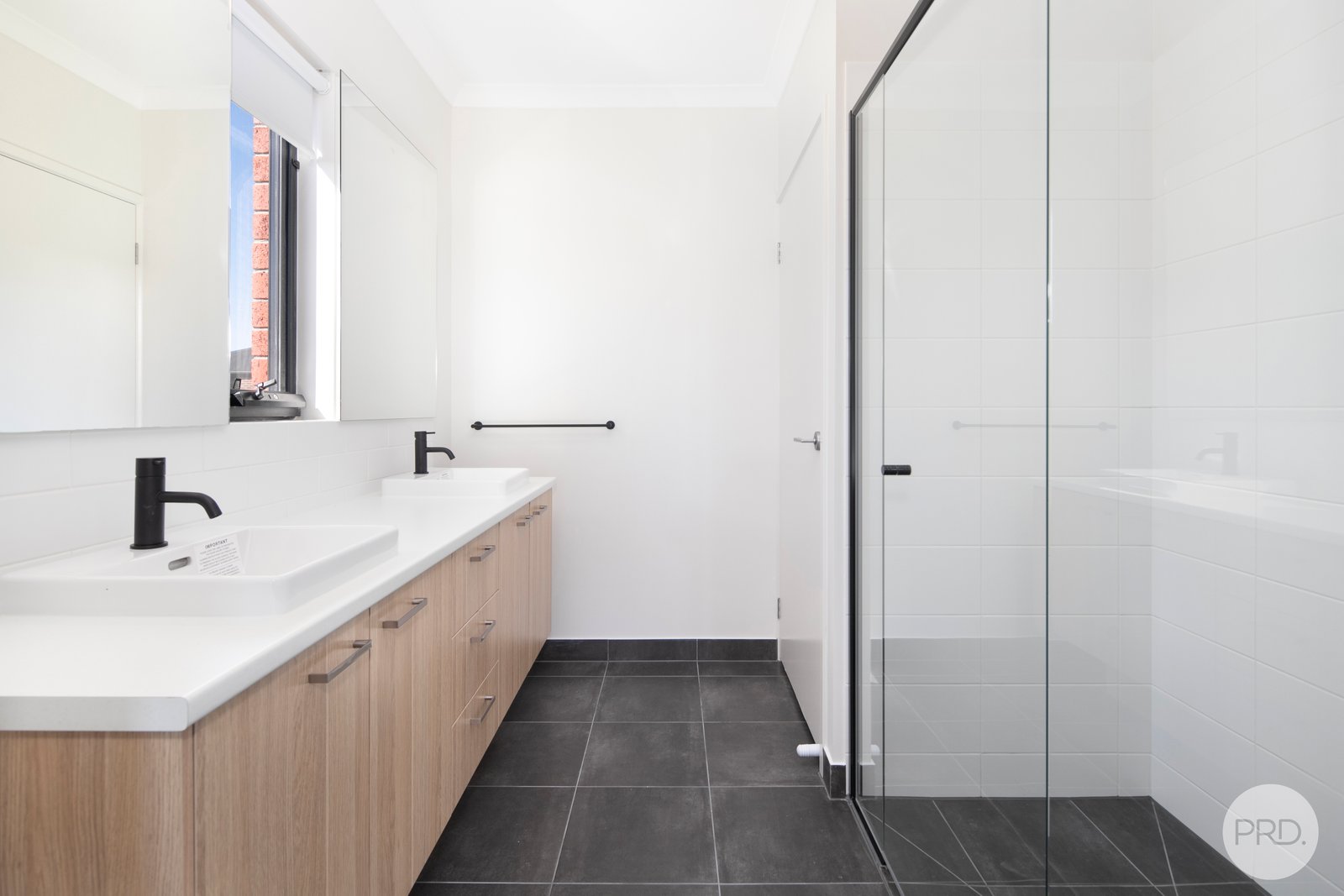 23 Amalfi Street WINTER VALLEY 3