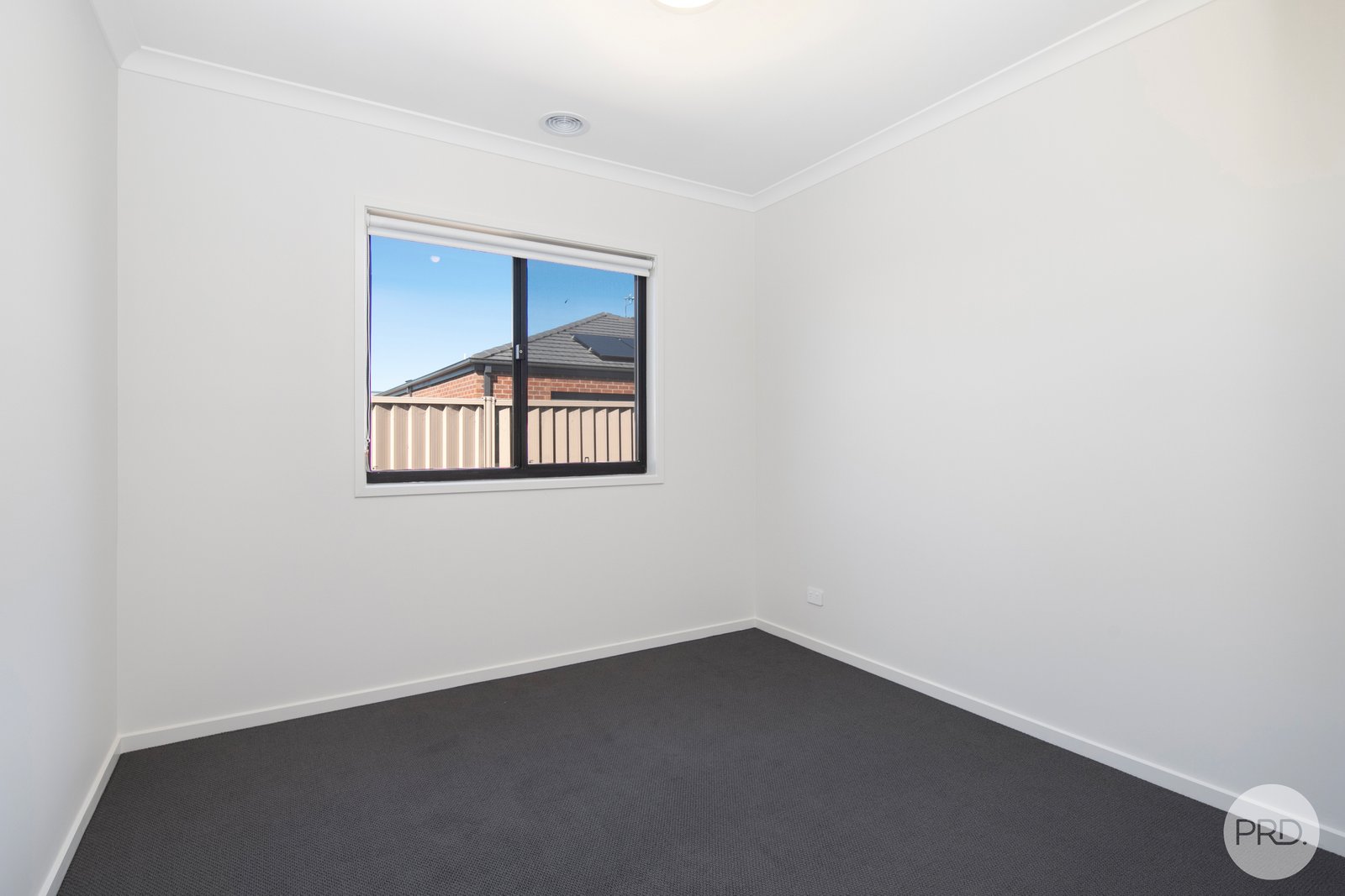 23 Amalfi Street WINTER VALLEY 12