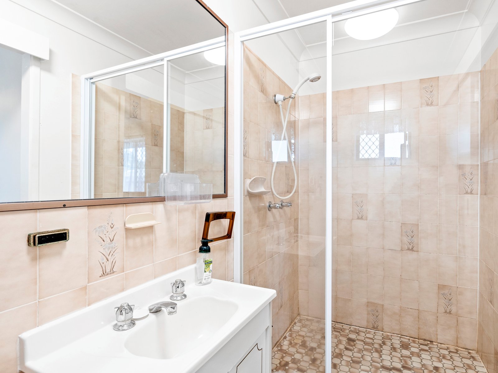 23 Amboina Avenue PALM BEACH 8