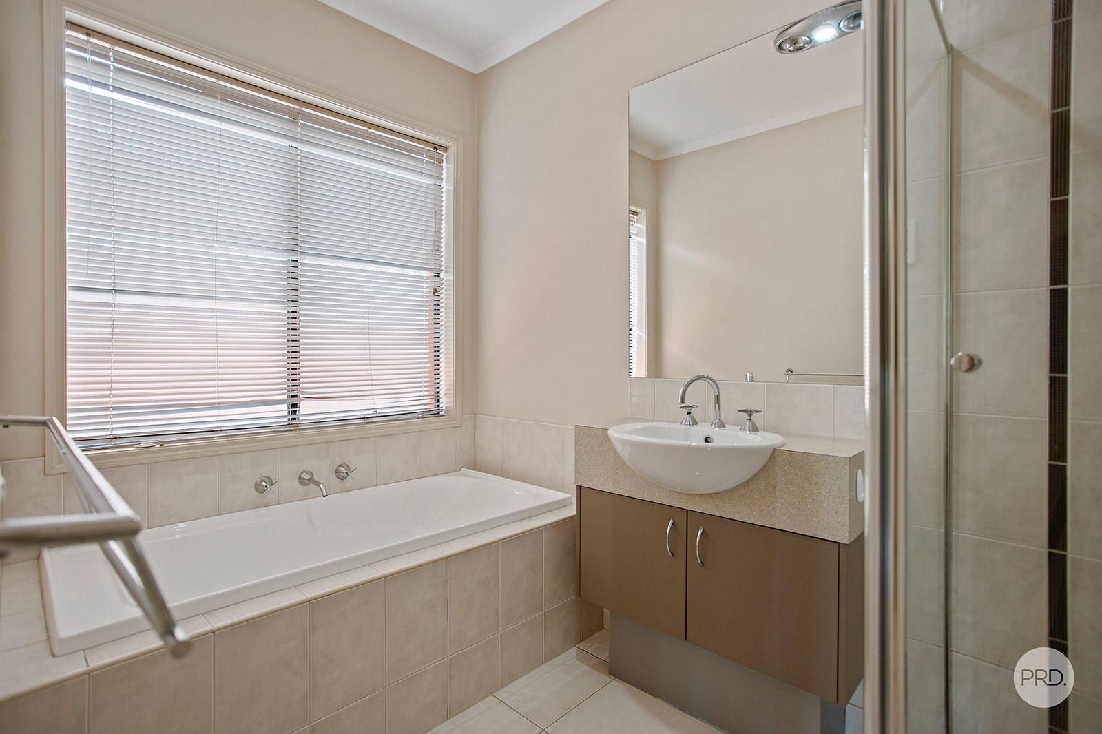 23 Ambrosia Rise EPSOM 13