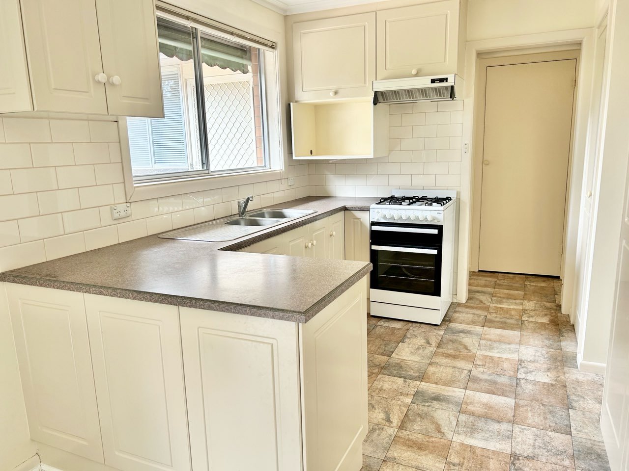 Gallery: 23 Amoore Avenue
