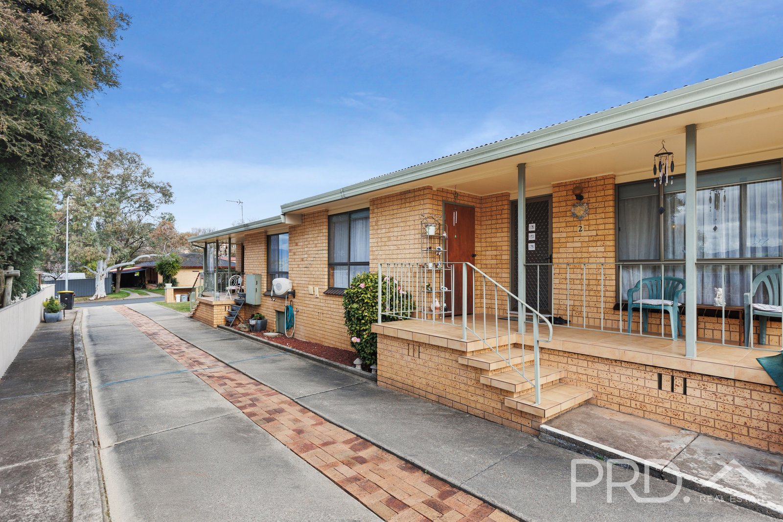 2/3 Anderson Place TUMUT 1