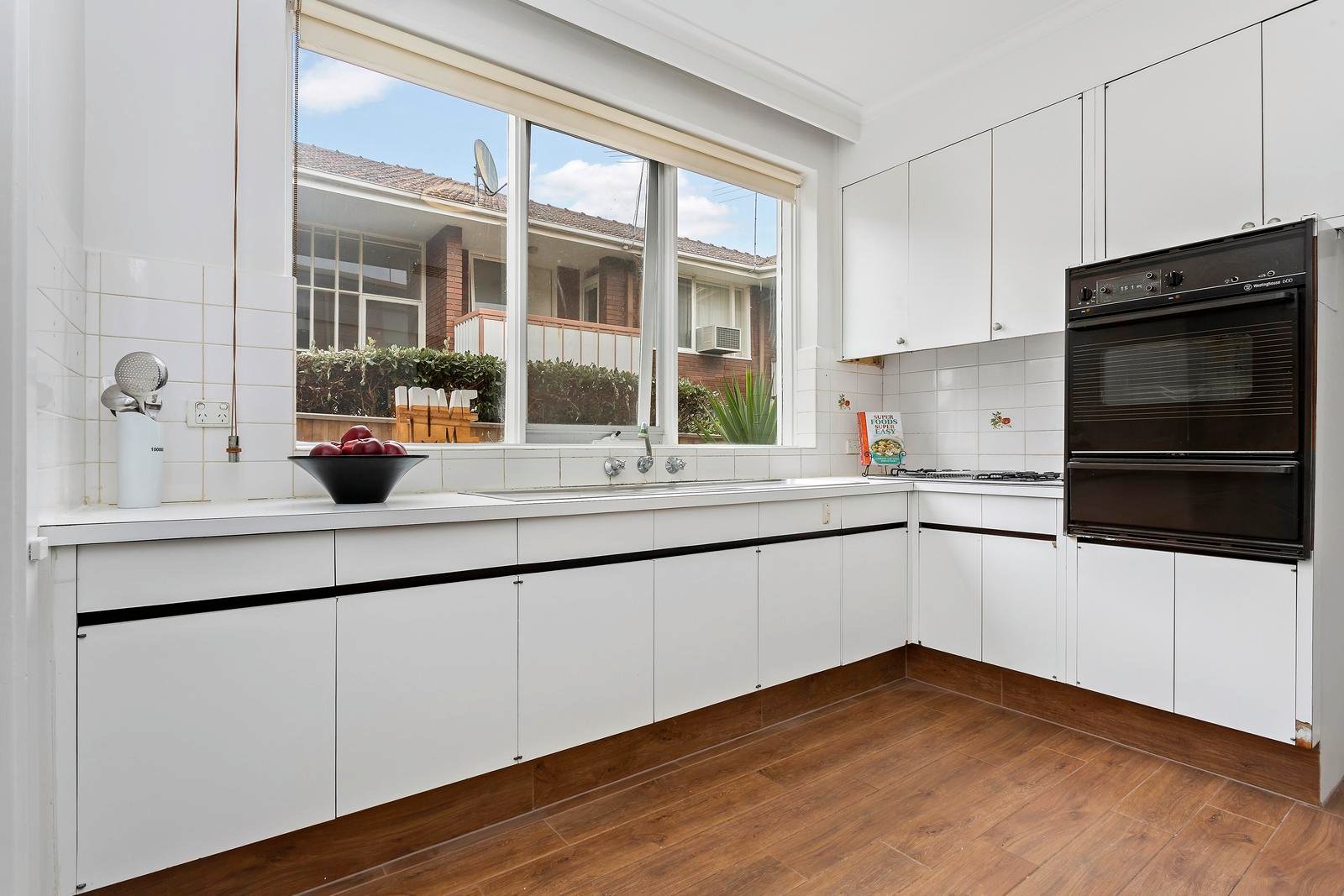 Real Estate and Property in 2/3 Anderson Street, Caulfield, VIC