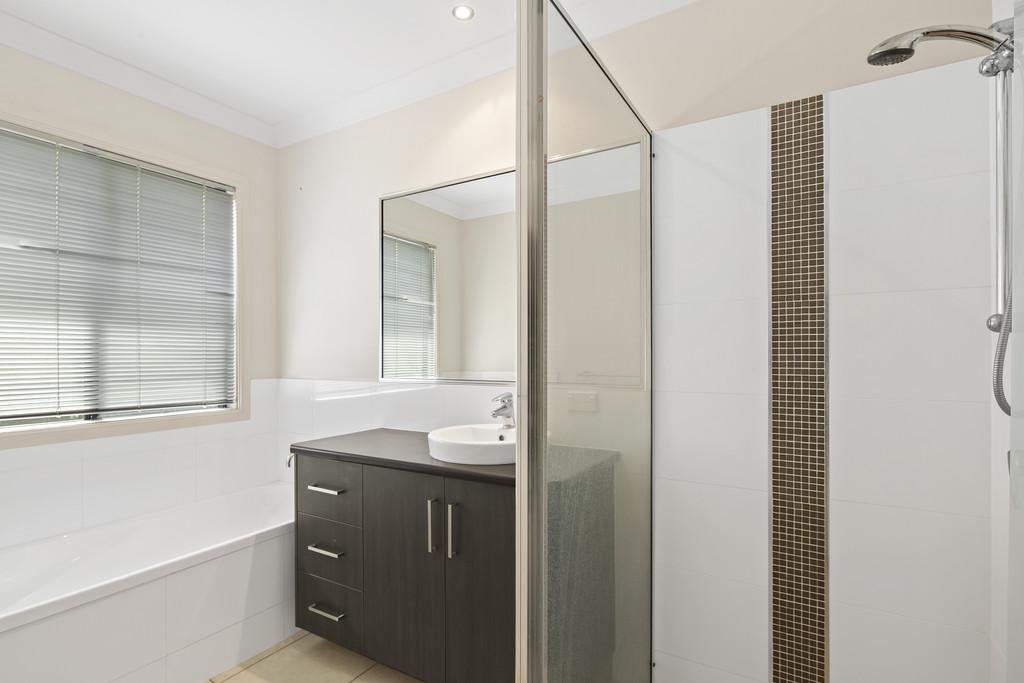 23 Armada Crescent JUBILEE POCKET 9