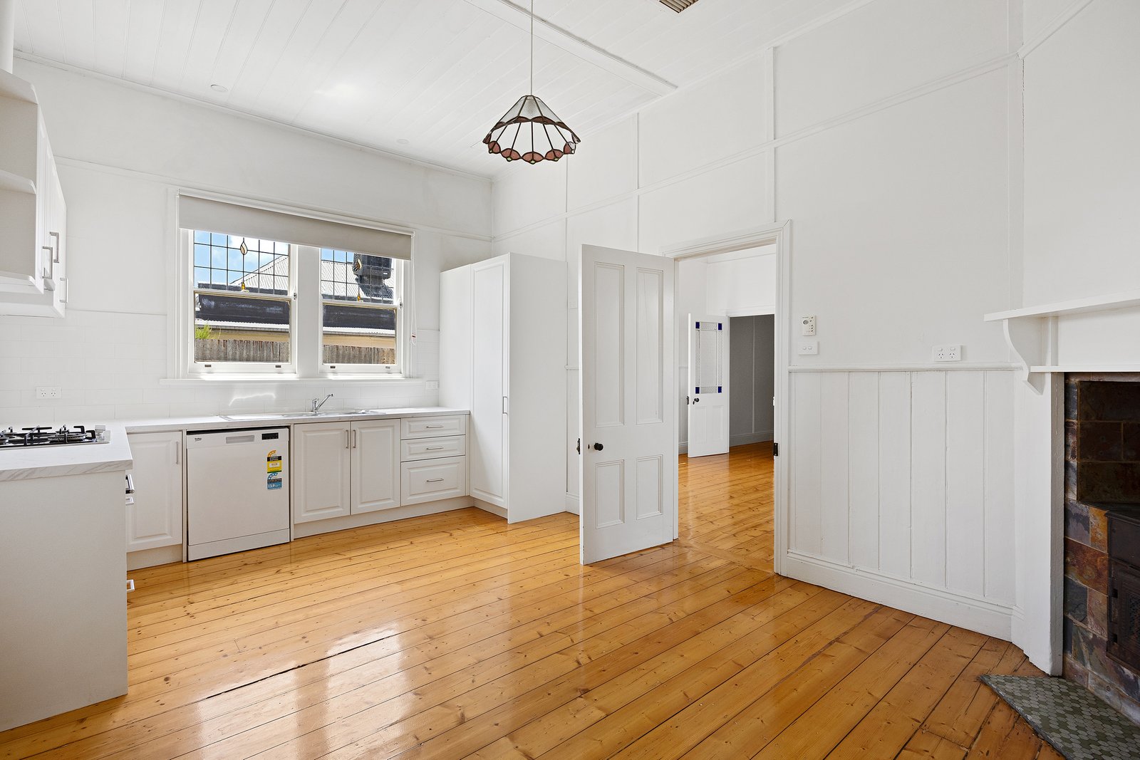 Gallery: 23 Arms St
