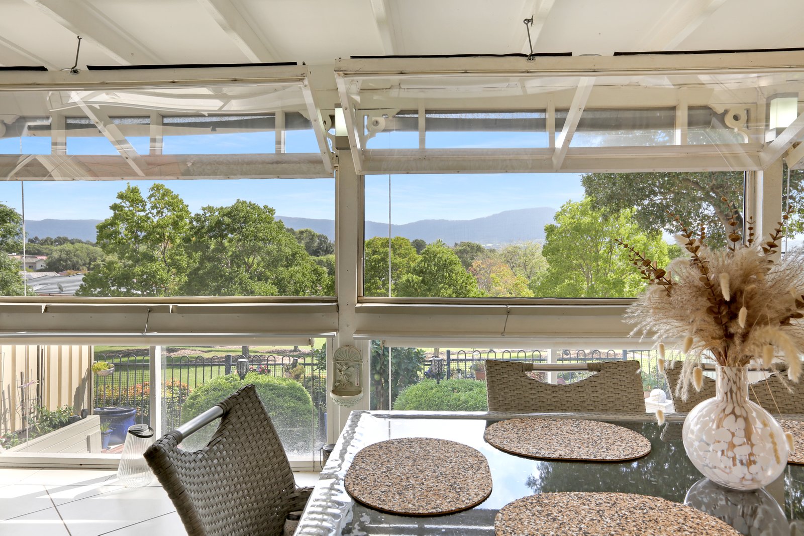 23 Ashmore Crescent KANAHOOKA 9