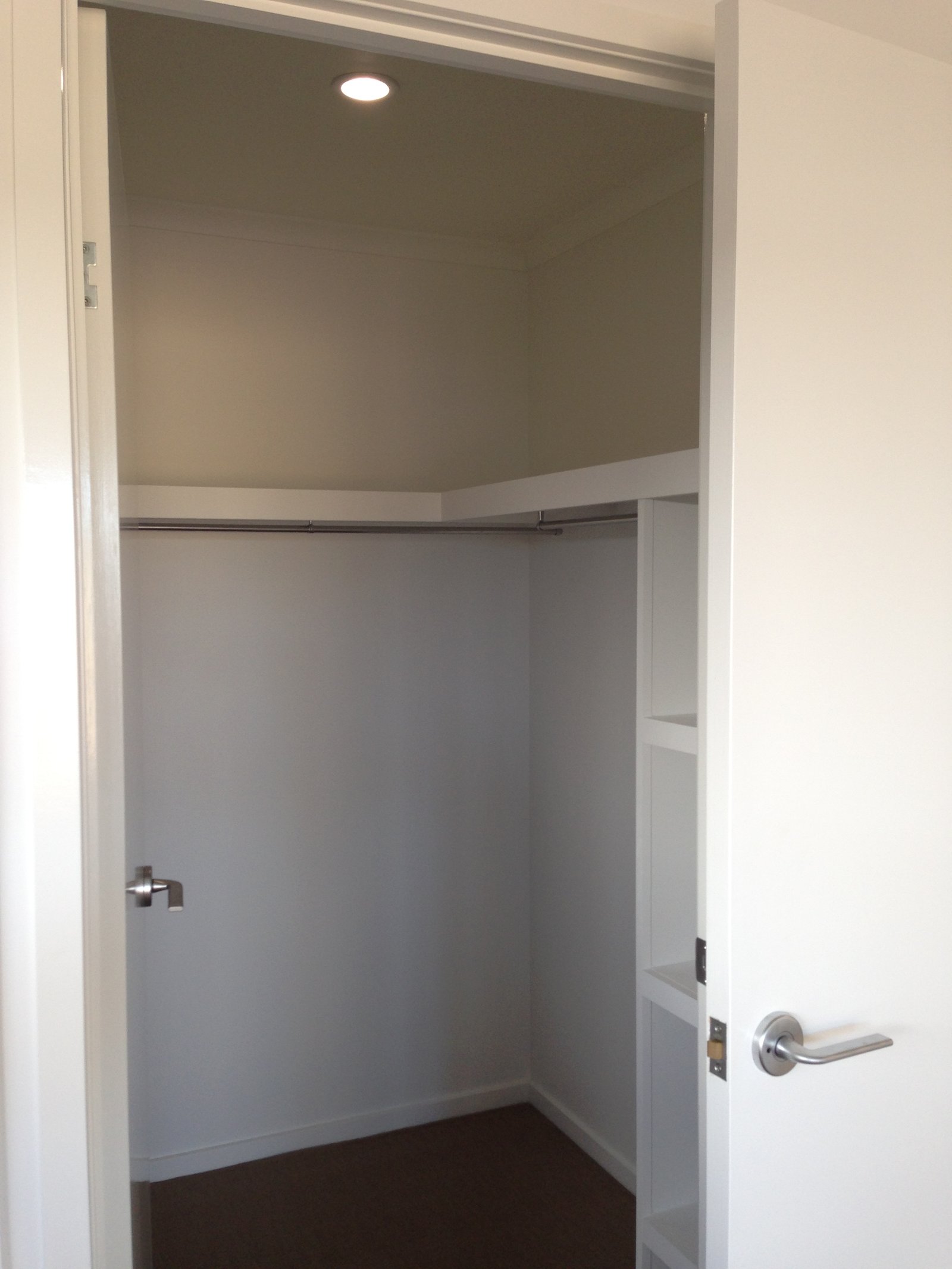 23 AURORA Road TANNUM SANDS 12