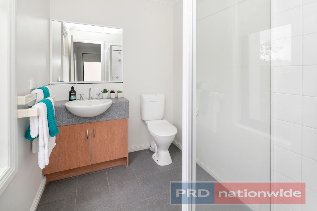 23 Ayrvale Avenue LAKE GARDENS 9