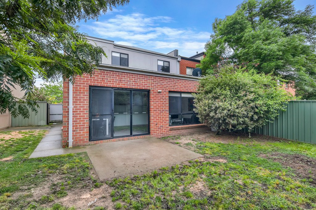 23 Ayrvale Avenue LAKE GARDENS 14