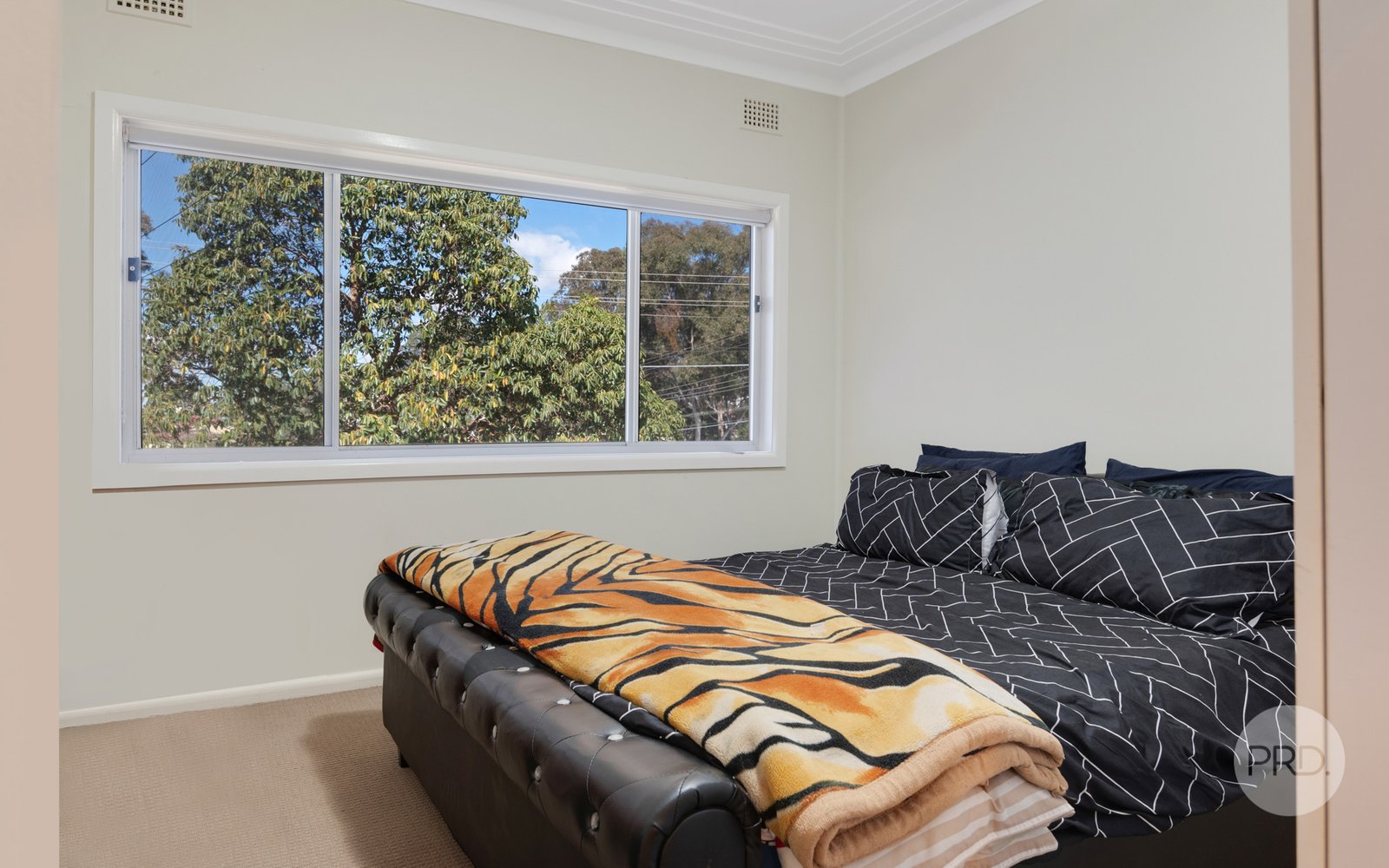 23 Balmoral Drive CAMBRIDGE PARK 4