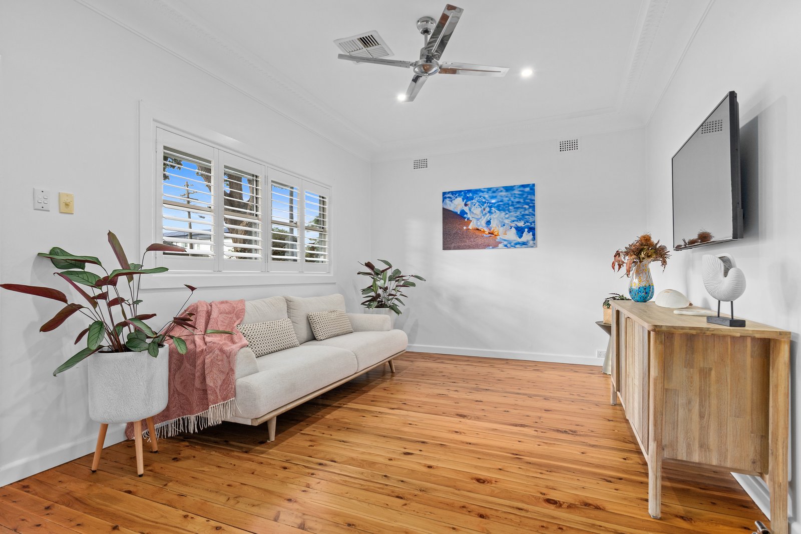 23 Balmoral Road MORTDALE 2