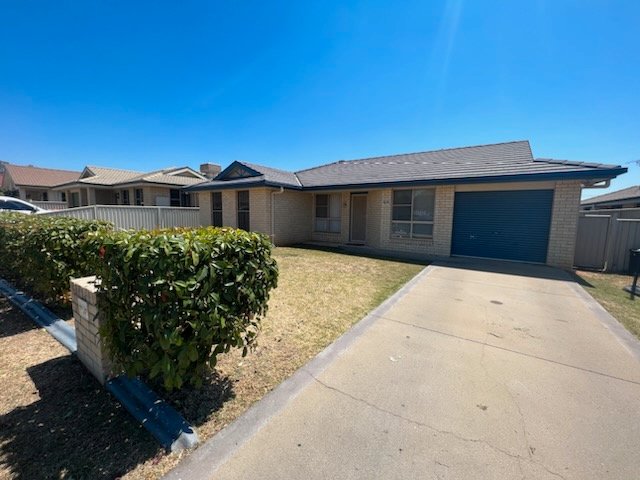 23 Banks Street TAMWORTH 2