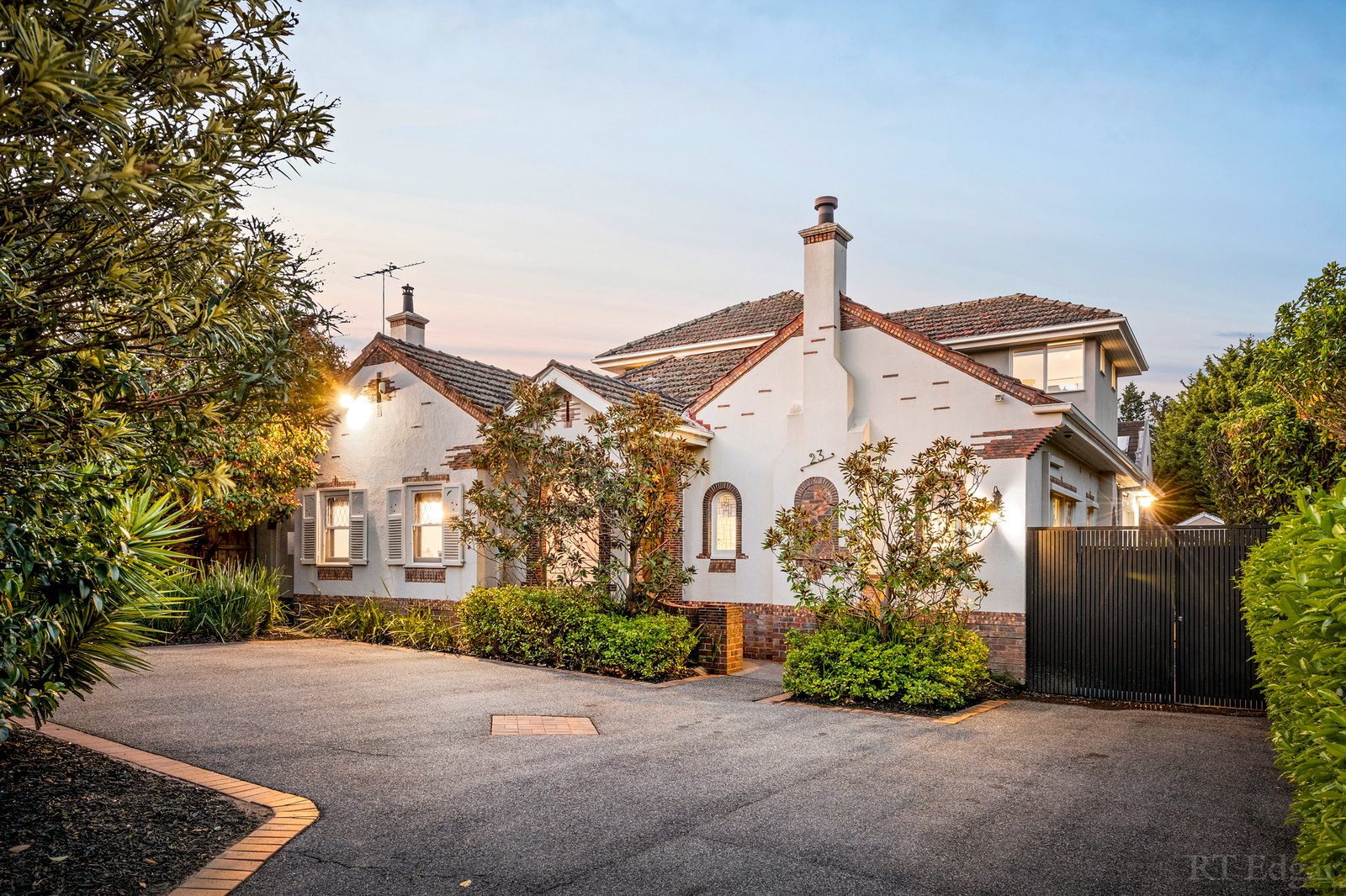 Real Estate and Property in 23 Barkers Road, Kew, VIC